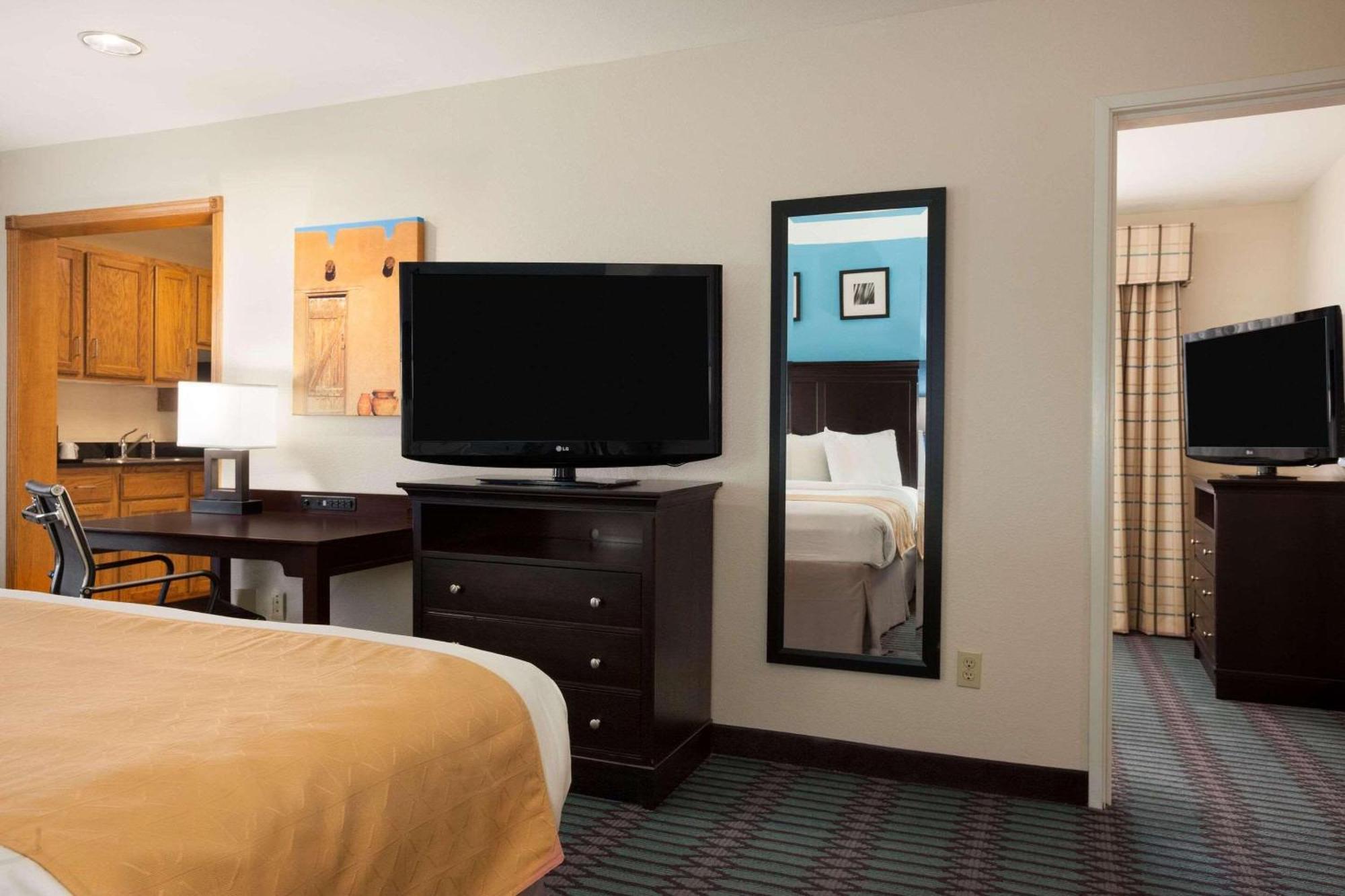 Country Inn & Suites By Radisson, Lubbock, Tx Eksteriør billede