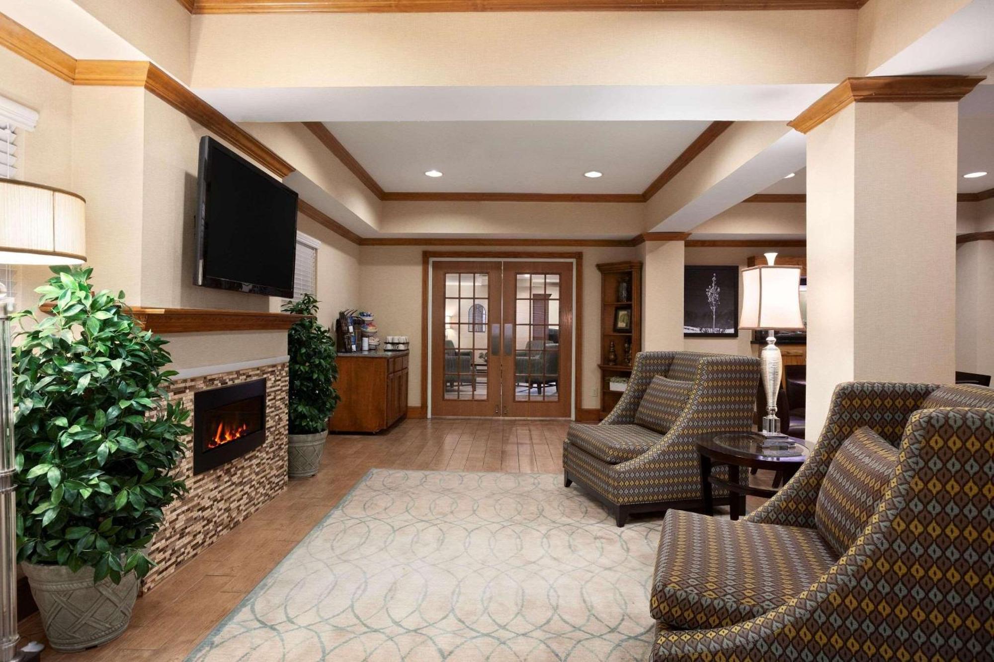 Country Inn & Suites By Radisson, Lubbock, Tx Eksteriør billede