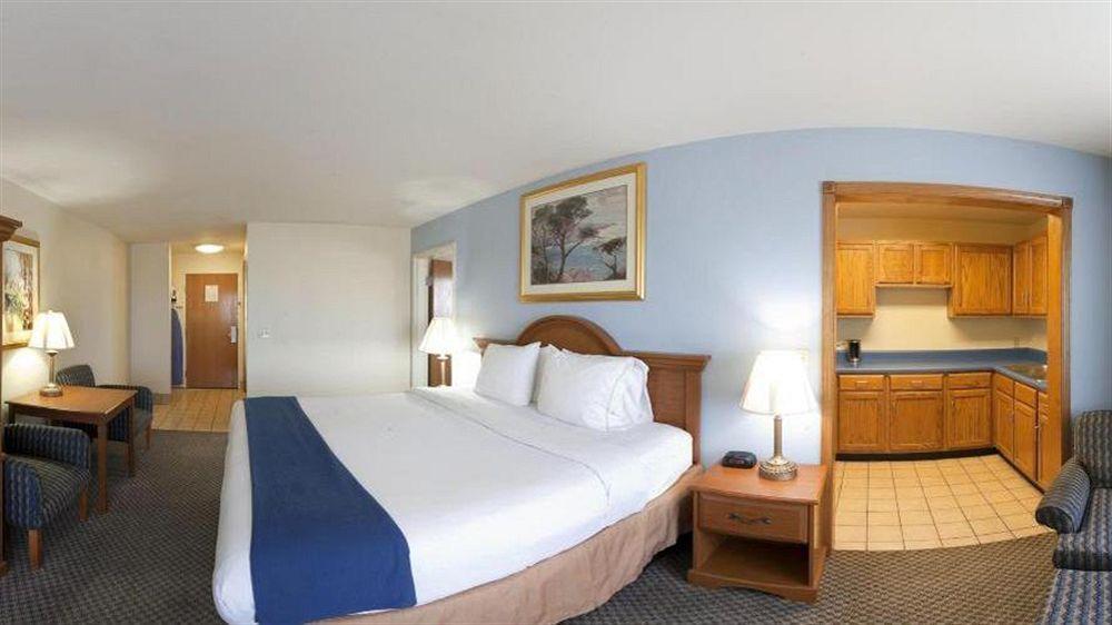 Country Inn & Suites By Radisson, Lubbock, Tx Eksteriør billede